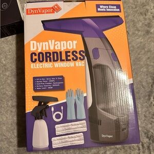 DynVapor Cordless Electric Window Vac - Purple and Black